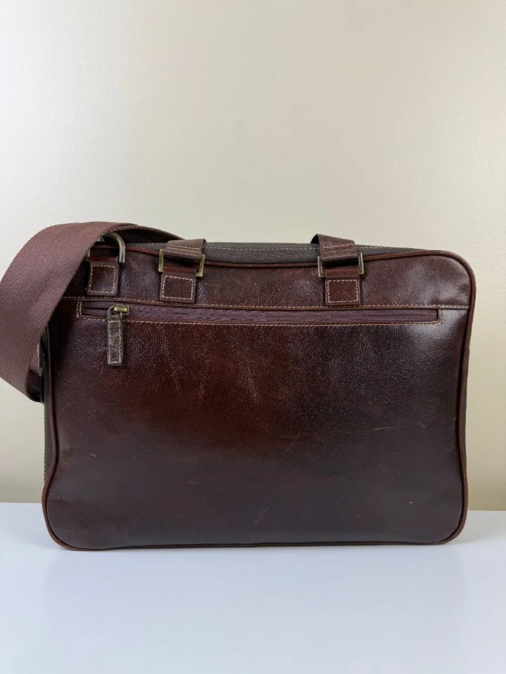 Boconi Garth Coated Zipper Slim Full Grain Leather Laptop Briefcase